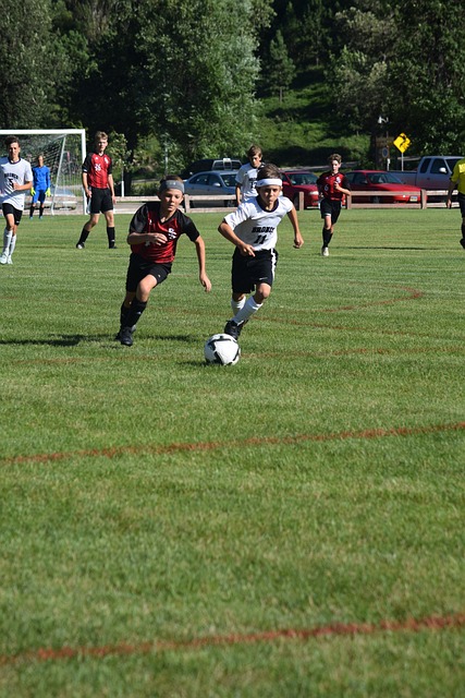 世預賽歐洲區第8輪英格蘭1-1匈牙利 斯通斯破門斯特林再次上演快樂足球.